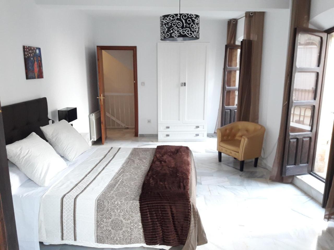 Apartamentos Sol Real 1 Ubeda  Bagian luar foto